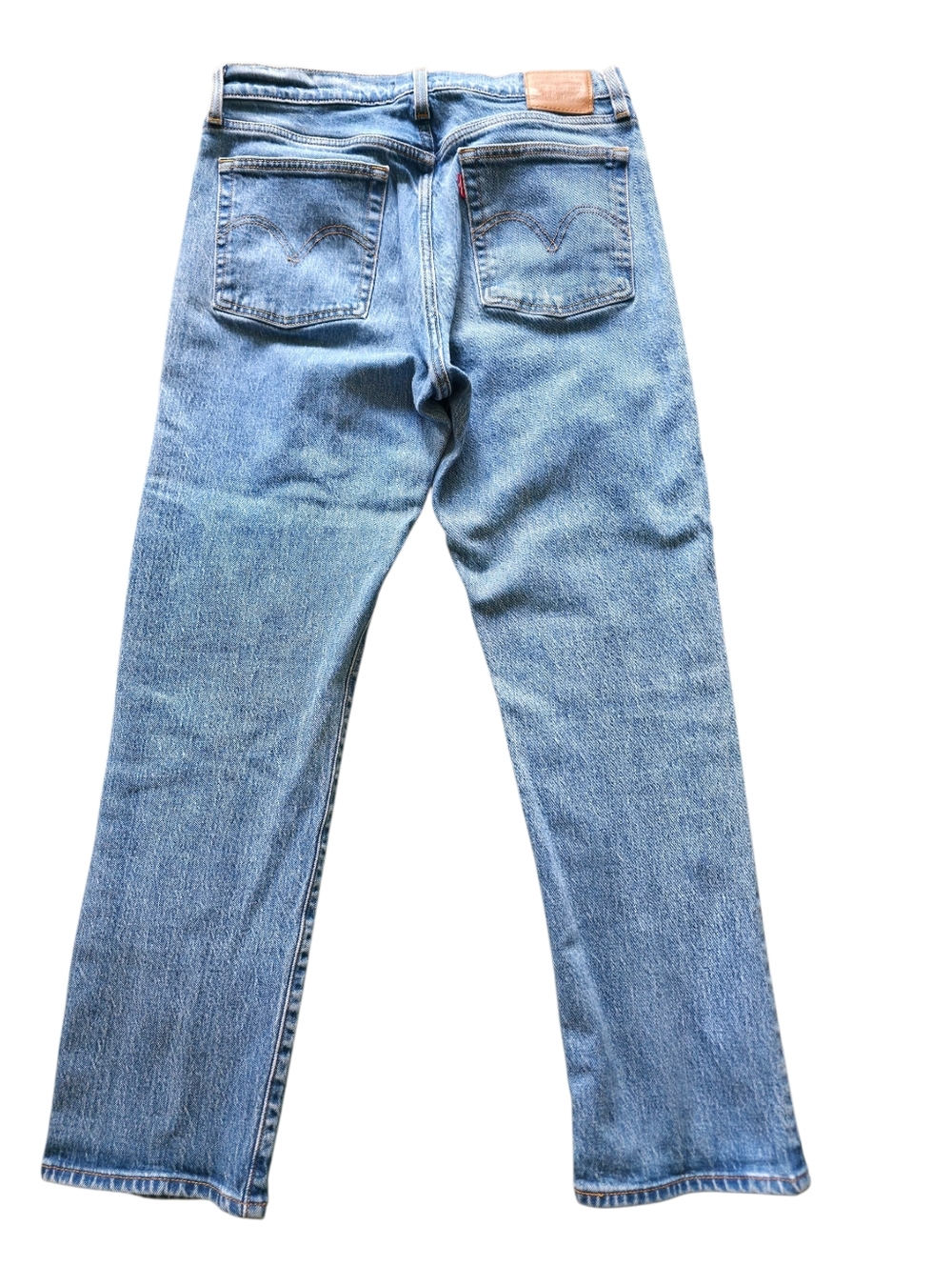 Levi's Wedgie Straight Buttonfly Jeans - Picture 3 of 8